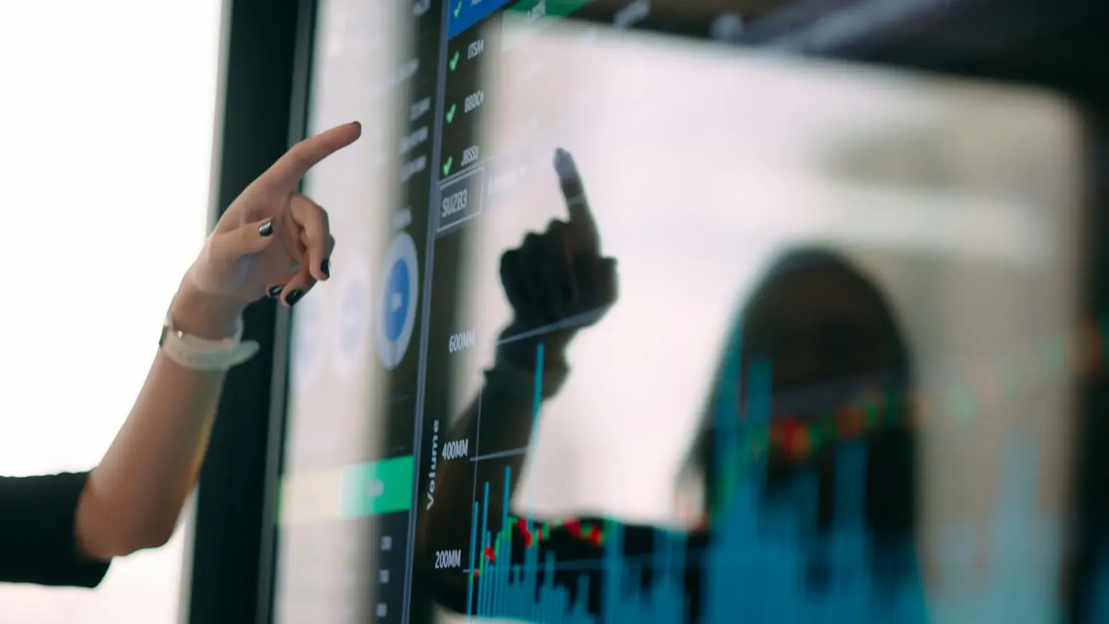 Why UI/UX Design Decides Whether In-Store Digital Works